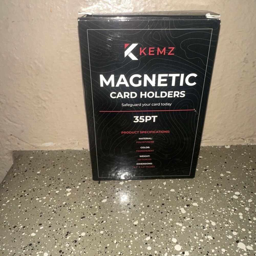 Kemz Magnetic Card Holder 35pt Set of 5 Card Protectors 5 Sleeves & 1 Cloth